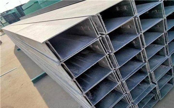 丽江玻璃钢托盘式电缆桥架批发