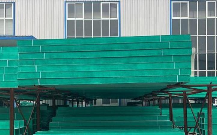 山东玻璃钢电缆桥架制造厂家