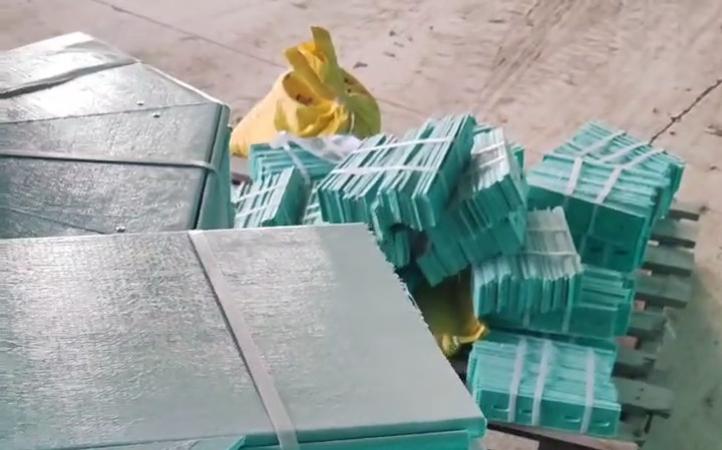 广东玻璃钢梯式电缆桥架