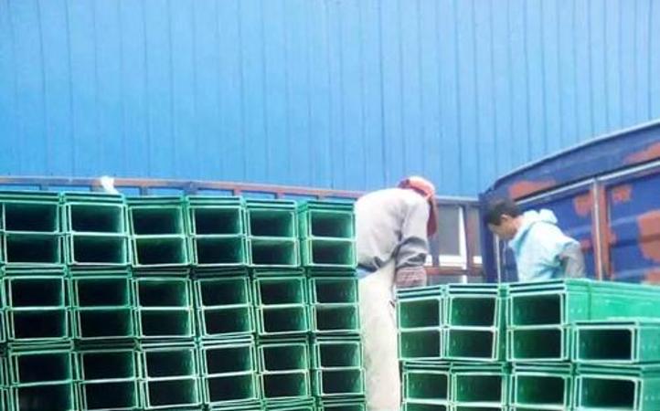 建瓯玻璃钢电缆桥架厂家