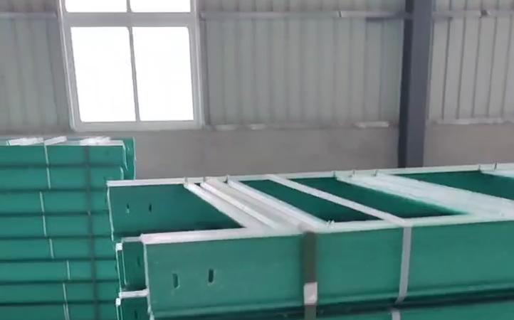新疆玻璃钢桥架电缆槽厂家